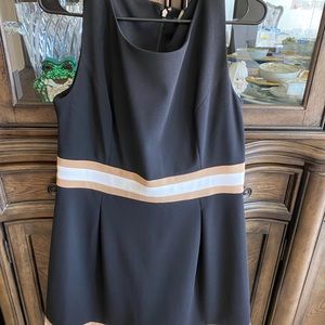 Tommy Hilfiger Women Black  With Stripped Waist Slvls Dress Size 14.